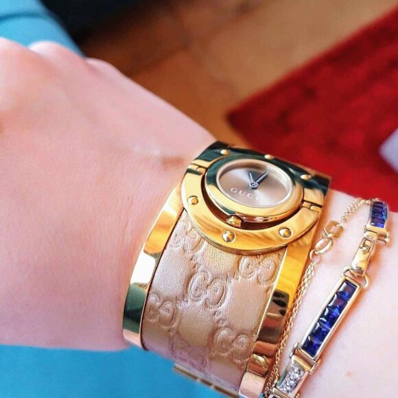 Authentic Gucci Twirl watch - Picture 2 of 4